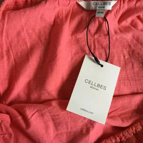 Cellbes Chantilly Lace Overlay Top Coral , US 14 - 16 Women  Plus - Picture 5 of 8